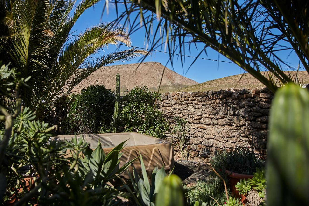 Villa Palmeras Canarias Uga Exterior photo